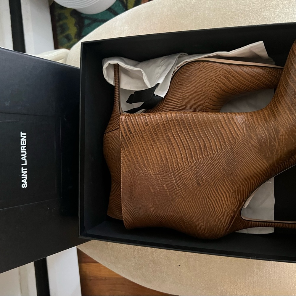 L'AGENCE Brown Croc-Embossed Heeled Boots - Picture 10 of 10
